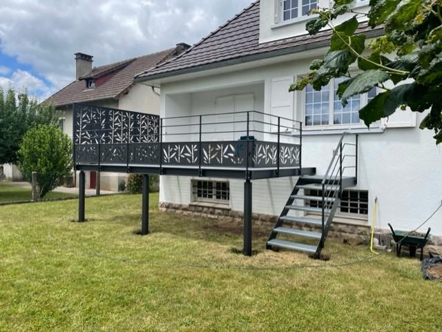 Terrasses, escaliers et garde-corps