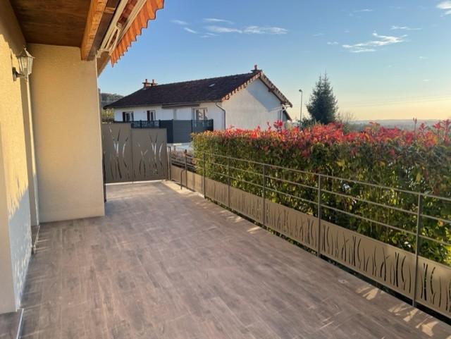 Terrasses, escaliers et garde-corps