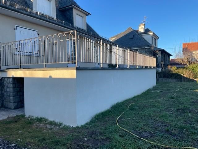 Terrasses, escaliers et garde-corps