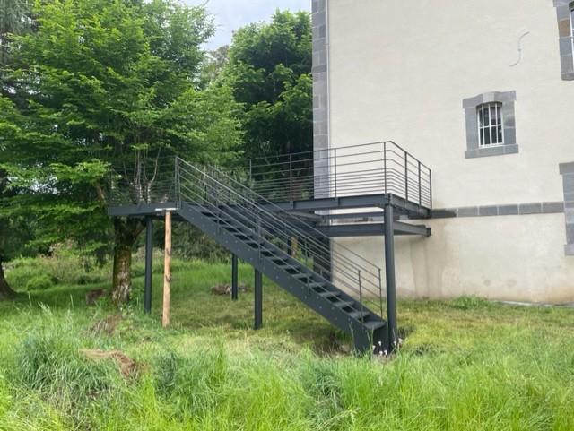 Terrasses, escaliers et garde-corps