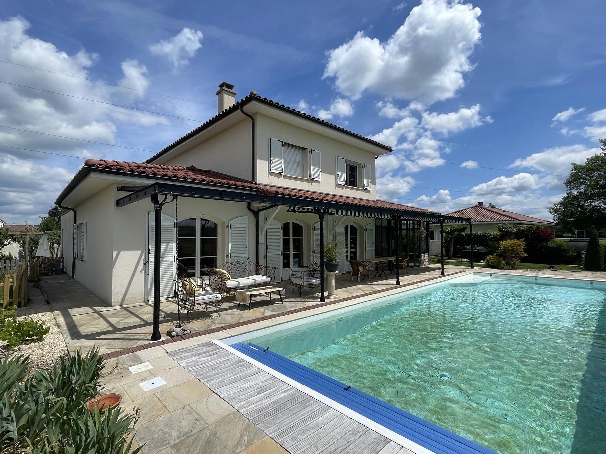 Pergolas et carports